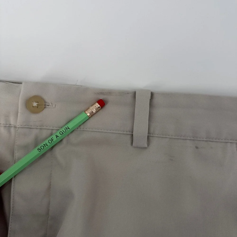 Nike Golf Tour Performance Dri-FIT Shorts Tan Beige Mens 36‎ Active Sporty